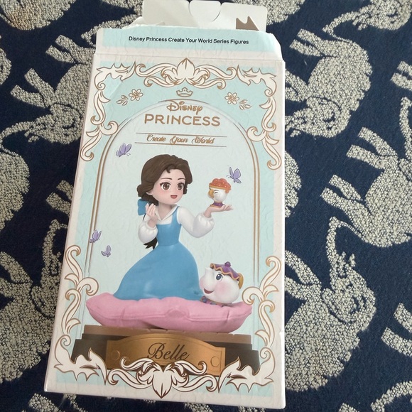 Disney x Popmart Ariel Figurine - Picture 3 of 3